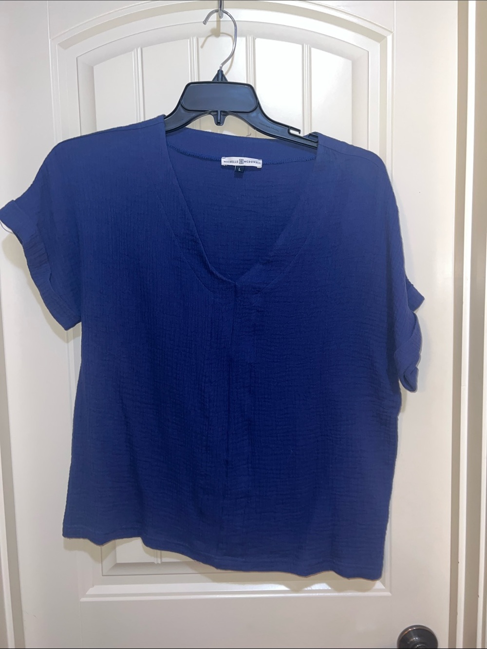 Michelle McDowell sz L v-neck blouse